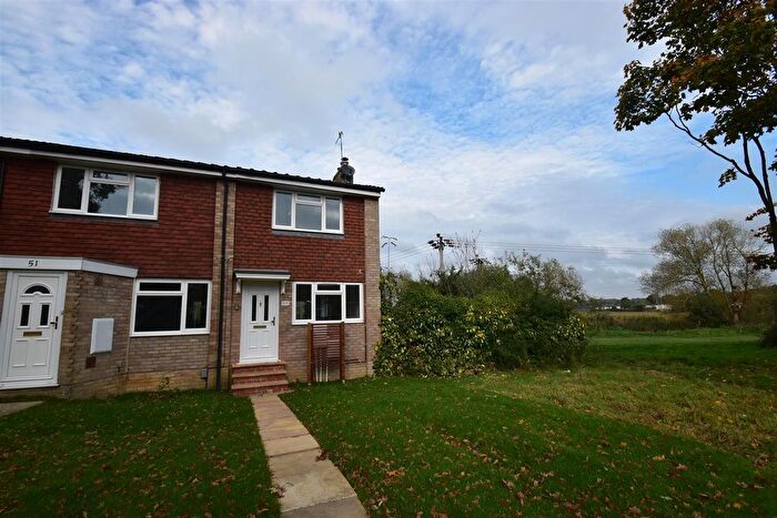 2 Bedroom Property To Rent In Rothervale, Horley, RH6
