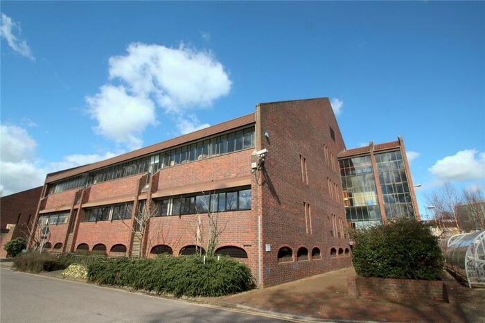 Apartment To Rent In St Edmund House, Rope Walk, Ipswich, Suffolk, IP4