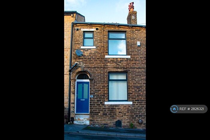 2 Bedroom Terraced House To Rent In John Street, Thornton, BD13
