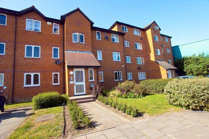 1 Bedroom Apartment To Rent In Sybil Phoenix Close, Deptford, SE8