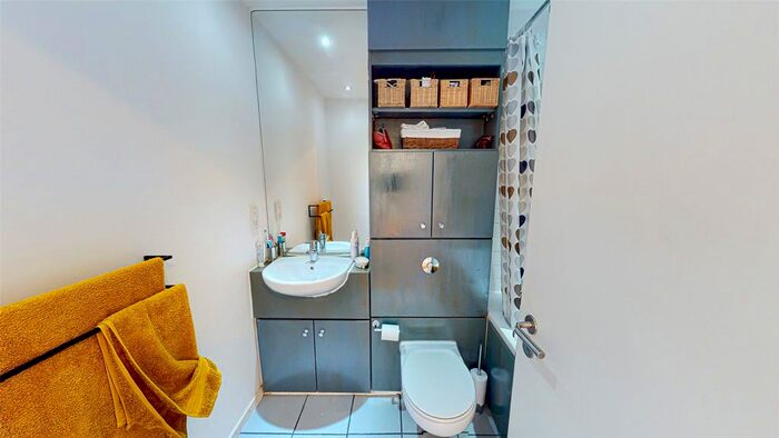 1 Bedroom Flat To Rent In Woodfield Road, Altrincham, WA14