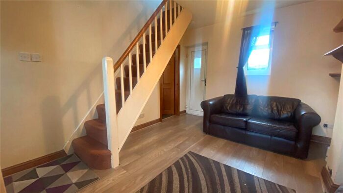 2 Bedroom End Of Terrace House To Rent In Kyffin Square, Bangor, Gwynedd, LL57