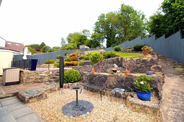 4 Bedroom Semi-Detached House For Sale In Wolfridge Ride, Alveston, BS35