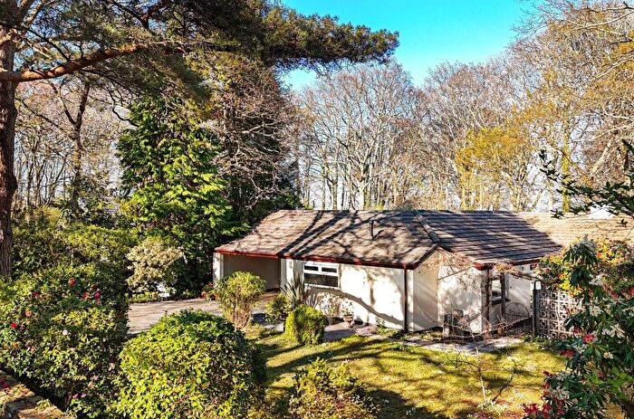 5 Bedroom Detached Bungalow For Sale In Kelliwith, Feock, TR3