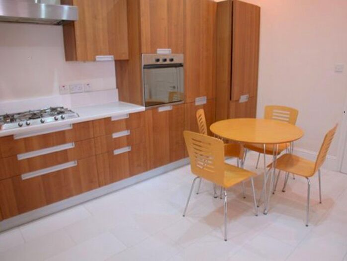3 Bedroom Town House To Rent In Weymouth Mews, London, W1G