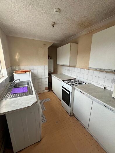 1 Bedroom Flat To Rent In Albany Road, Roath, CF24