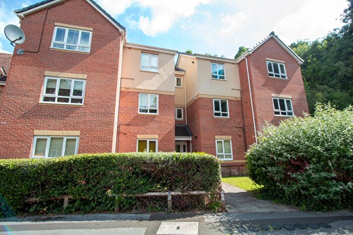 2 Bedroom Flat To Rent In Eccles Way, Nottingham, NG3
