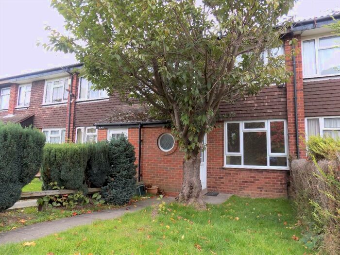 3 Bedroom Terraced House To Rent In Bromley Lane, Kingswinford, DY6