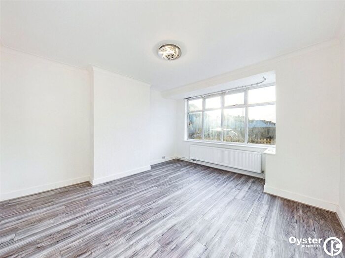 3 Bedroom Terraced House To Rent In Claremont Avenue, Harrow, HA3