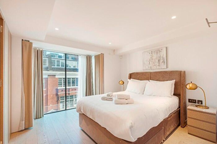 3 Bedroom Flat To Rent In Maddox Street, London, W1S