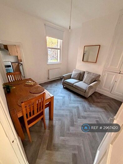 3 Bedroom Terraced House To Rent In Clarke Square, Sheffield, S2