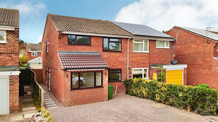 3 Bedroom Semi-Detached House For Sale In Lyall Close, Loughborough, LE11