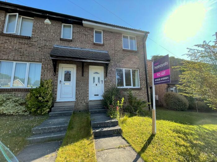 2 Bedroom House To Rent In Langley Lane, Baildon, Shipley, BD17