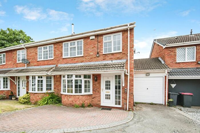 3 Bedroom Semi-Detached House For Sale In Caesar Way, Coleshill, Birmingham, Warwickshire, B46