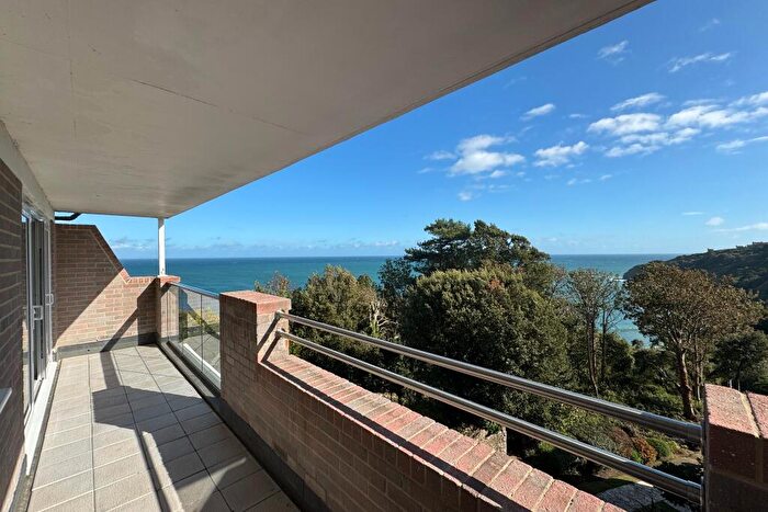 2 Bedroom Flat For Sale In Belle Vue Road, Swanage, BH19