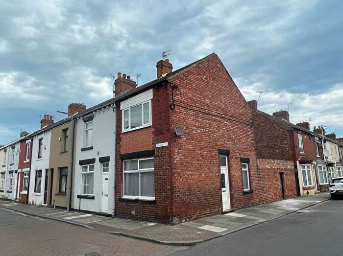3 Bedroom Property To Rent In Peaton Street, North Ormesby, Middlesbrough, TS3