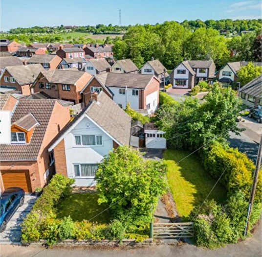 2 Bedroom Detached House For Sale In Reid Park Avenue, Wakefield, WF4