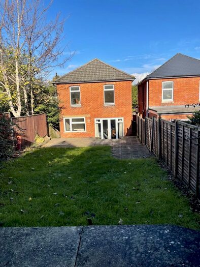 4 Bedroom Detached House To Rent In Four Bedroom Student House - Available Now, BH9
