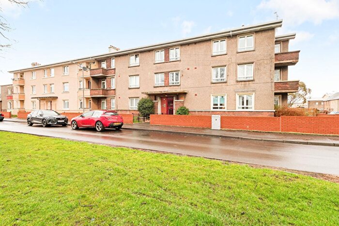 2 Bedroom Flat For Sale In Portal Road, Grangemouth, FK3