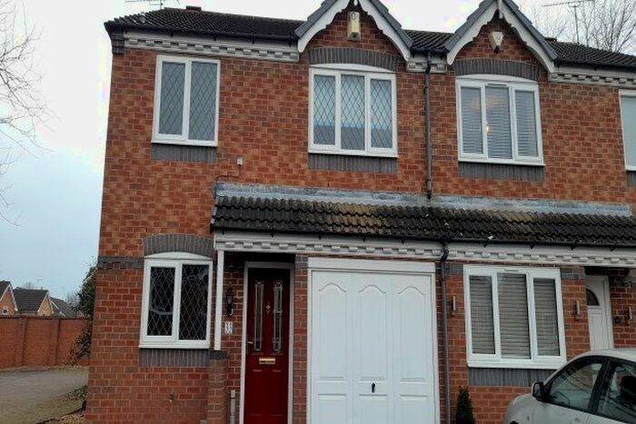 3 Bedroom Property To Rent In Edwards Drive, Stafford, ST16