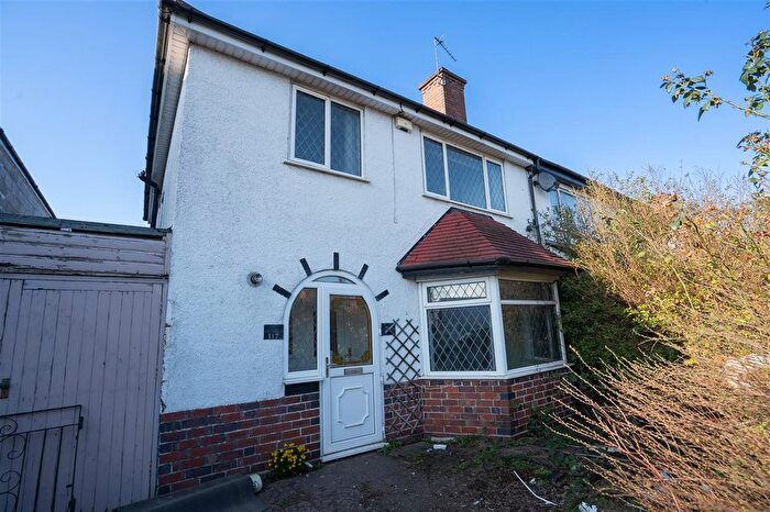 3 Bedroom Semi Detached House For Sale In Church Road, Birmingham, B25