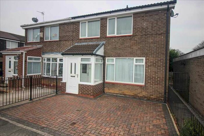 3 Bedroom Semi-Detached House To Rent In Wanlock Close, Southfield Lea, Cramlington, NE23