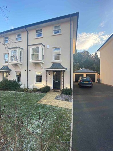 4 Bedroom Town House To Rent In Highfield Gardens, Edgbaston, B15