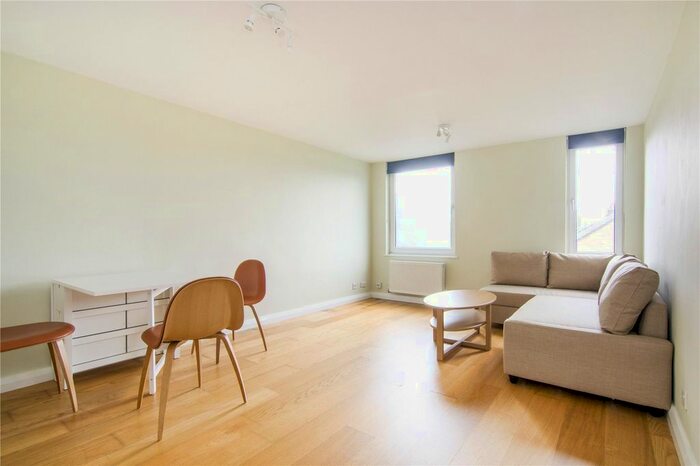 1 Bedroom Flat To Rent In Carnarvon Road, Stratford, London, E15