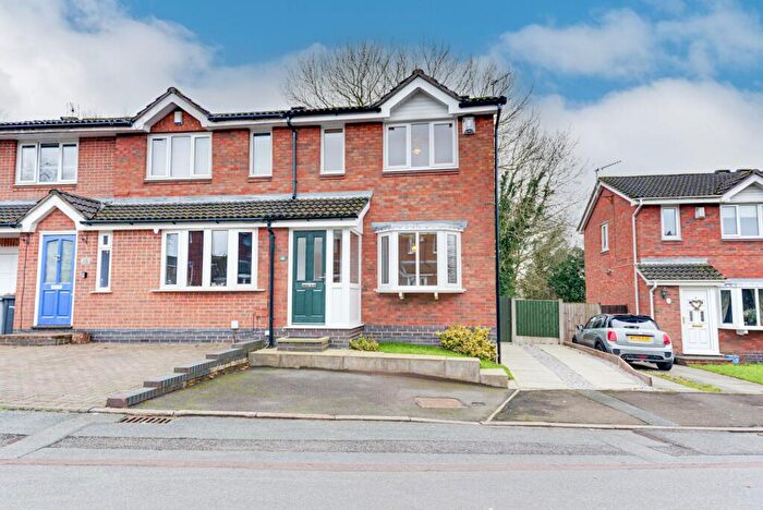 2 Bedroom Semi-Detached House For Sale In Severn Close, Congleton, CW12