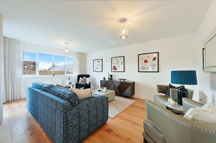 4 Bedroom Detached House For Sale In Newlands Road, Rottingdean, Brighton, BN2