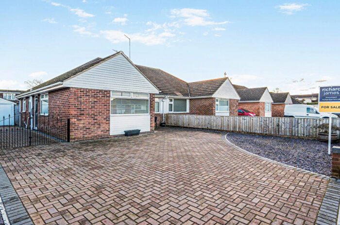 3 Bedroom Semi-Detached Bungalow For Sale In Waverley Road, Stratton St Margaret, Swindon, SN3