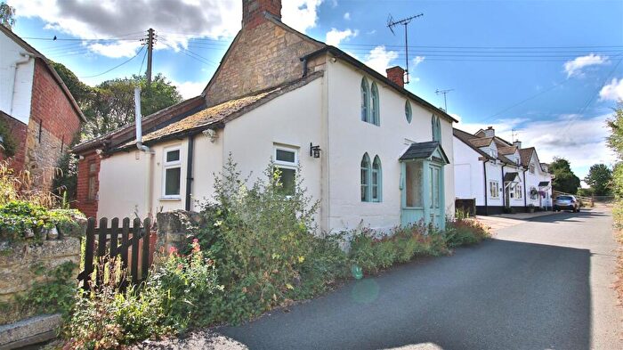 2 Bedroom Cottage For Sale In Farm Lane, Bredon, Tewkesbury, GL20