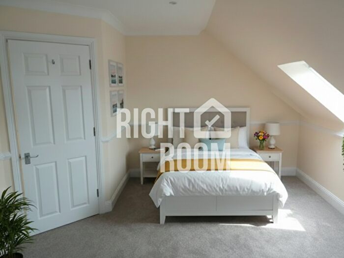 Studio To Rent In West Street, Fareham, PO16