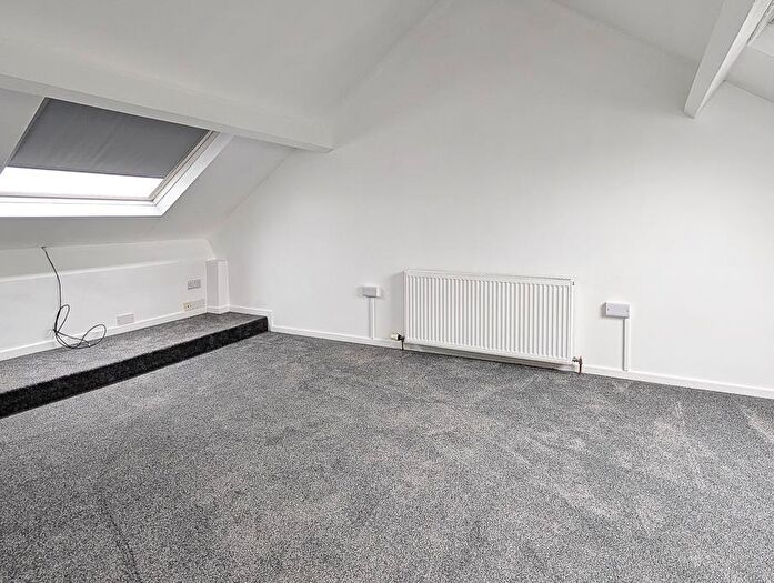 3 Bedroom Flat To Rent In Main Street, Burton Joyce, Nottingham, NG14