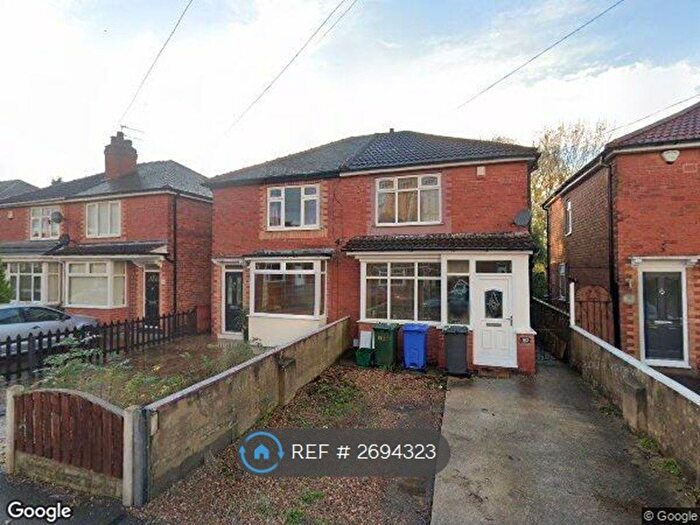 3 Bedroom Semi-Detached House To Rent In Northfield Road, Doncaster, DN5