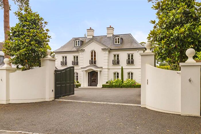 6 Bedroom House For Sale In Abbots Drive, Wentworth, GU25