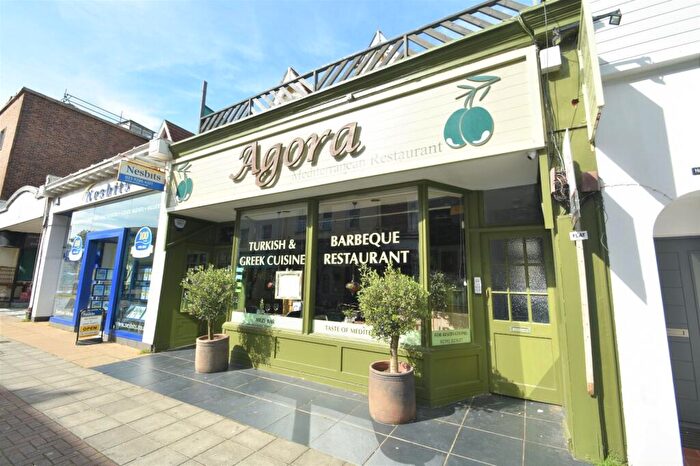 2 Bedroom Flat To Rent In Clarendon Road, Southsea, Portsmouth, PO5