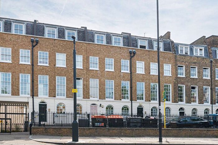 1 Bedroom Flat To Rent In Kingsland Road, Haggerston, London, E8