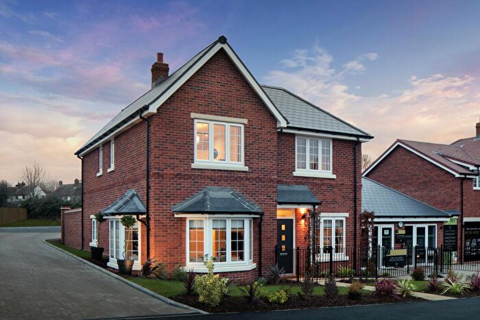 4 Bedroom Detached House For Sale In Doughton Road (off, Coggeshall Road), Kelvedon, CO5