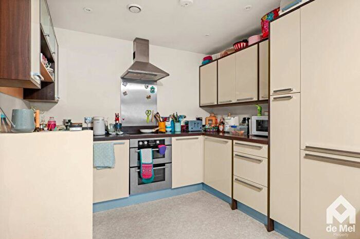 2 Bedroom Apartment For Sale In St James South, Jessop Avenue, Cheltenham, GL50