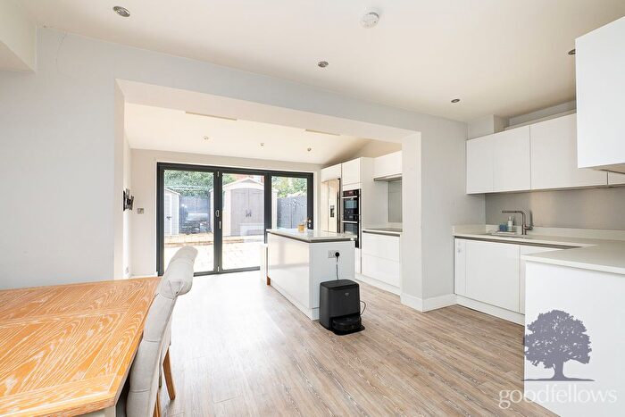 2 Bedroom Terraced House To Rent In Dore Gardens, Morden, SM4