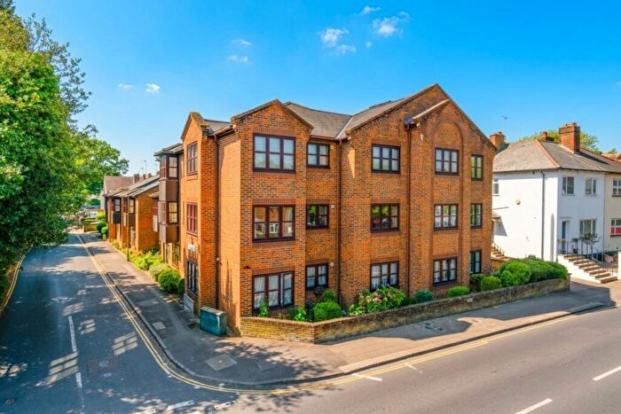 1 Bedroom Retirement Property For Sale In Chertsey Walk, Drill Hall Road, Chertsey, Surrey, KT16