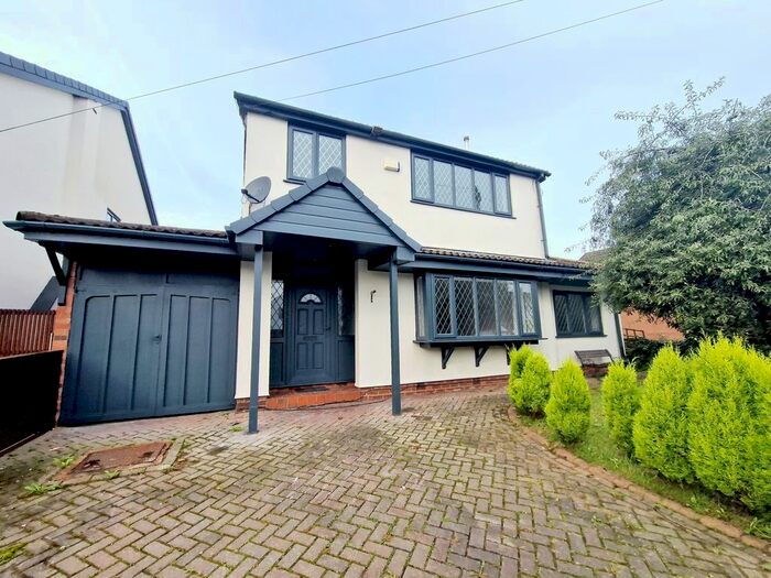 4 Bedroom Detached House To Rent In Randale Drive, Unsworth, Bury, BL9