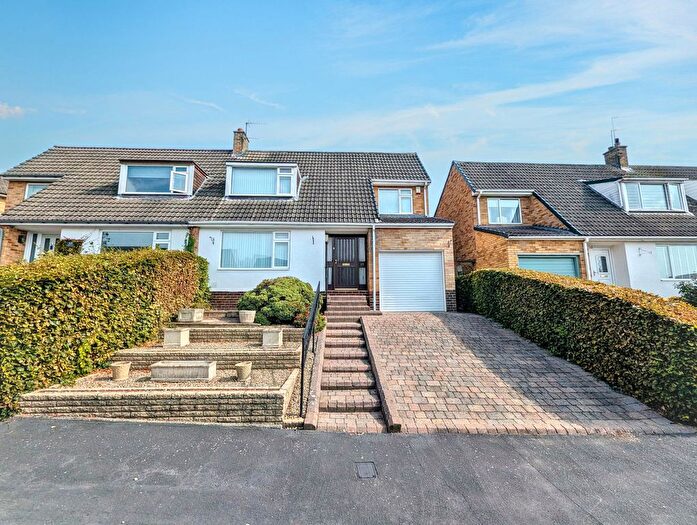 3 Bedroom Semi Detached House For Sale In Pinewood Crescent, Heighington Village, Newton Aycliffe, DL5