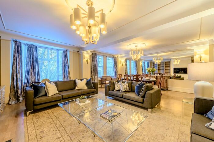 4 Bedroom Flat To Rent In Park Road, London, NW8