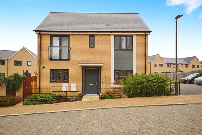 3 Bedroom Semi-Detached House For Sale In Bailey Way, Dursley, Gloucestershire, GL11