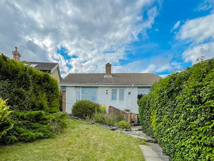 2 Bedroom Detached Bungalow To Rent In Marcia Close, Eastbourne, BN20