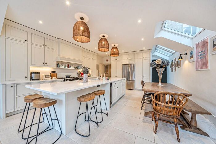 5 Bedroom Detached House For Sale In Hotham Road, London, SW15