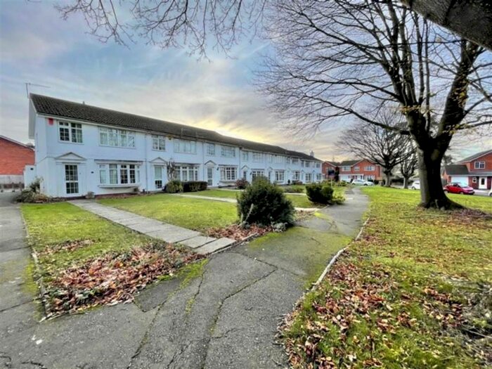 3 Bedroom End Of Terrace House To Rent In Hobhouse Close, Henleaze, Bristol BS9