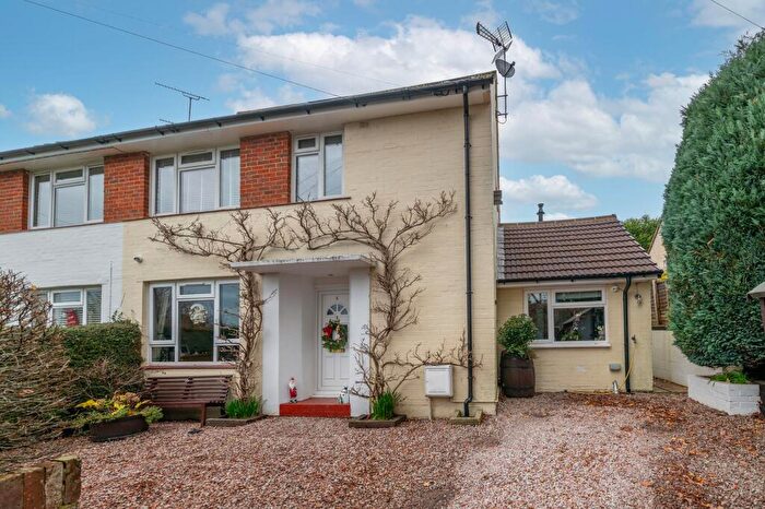 3 Bedroom Semi Detached House For Sale In Rowan Close, Reigate, RH2